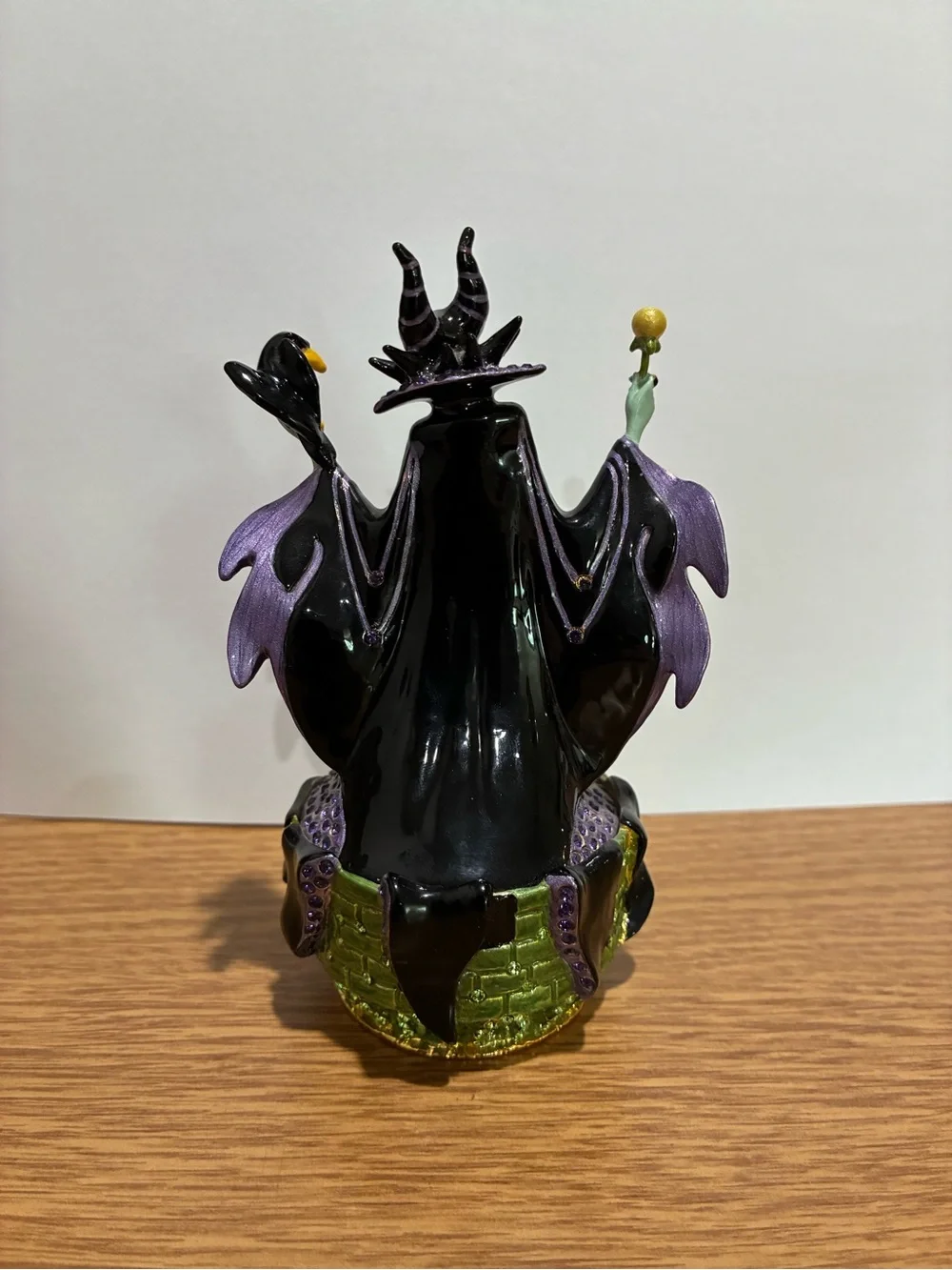 Arribas Brothers Jeweled Swarovski Maleficent & Diablo Disney Trinket Box Figure